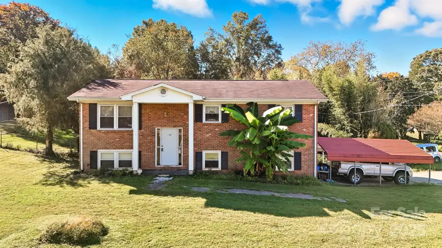 1307 Winston Street, Conover, NC 28613 - Image #3