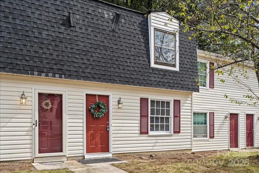 2220 Yorkhills Drive #2, Charlotte, NC 28217 - Image #2