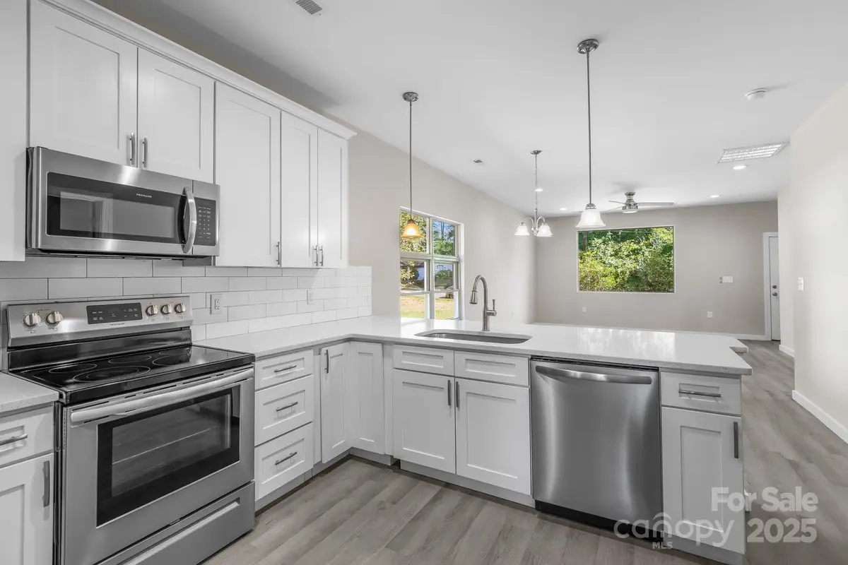 2317 Kennesaw Drive, Charlotte, NC 28216 - Image #1