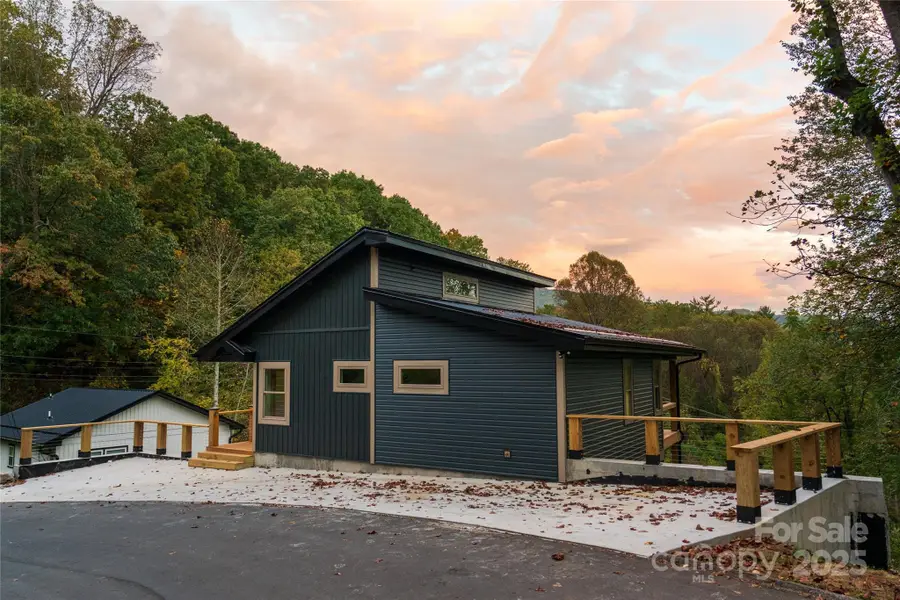 156 Burma Road, Waynesville, NC 28786 - Image #3