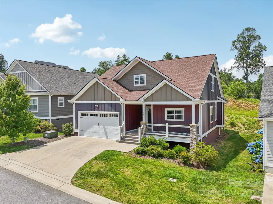 64 Leyland Circle, Hendersonville, NC 28792 - Image #3