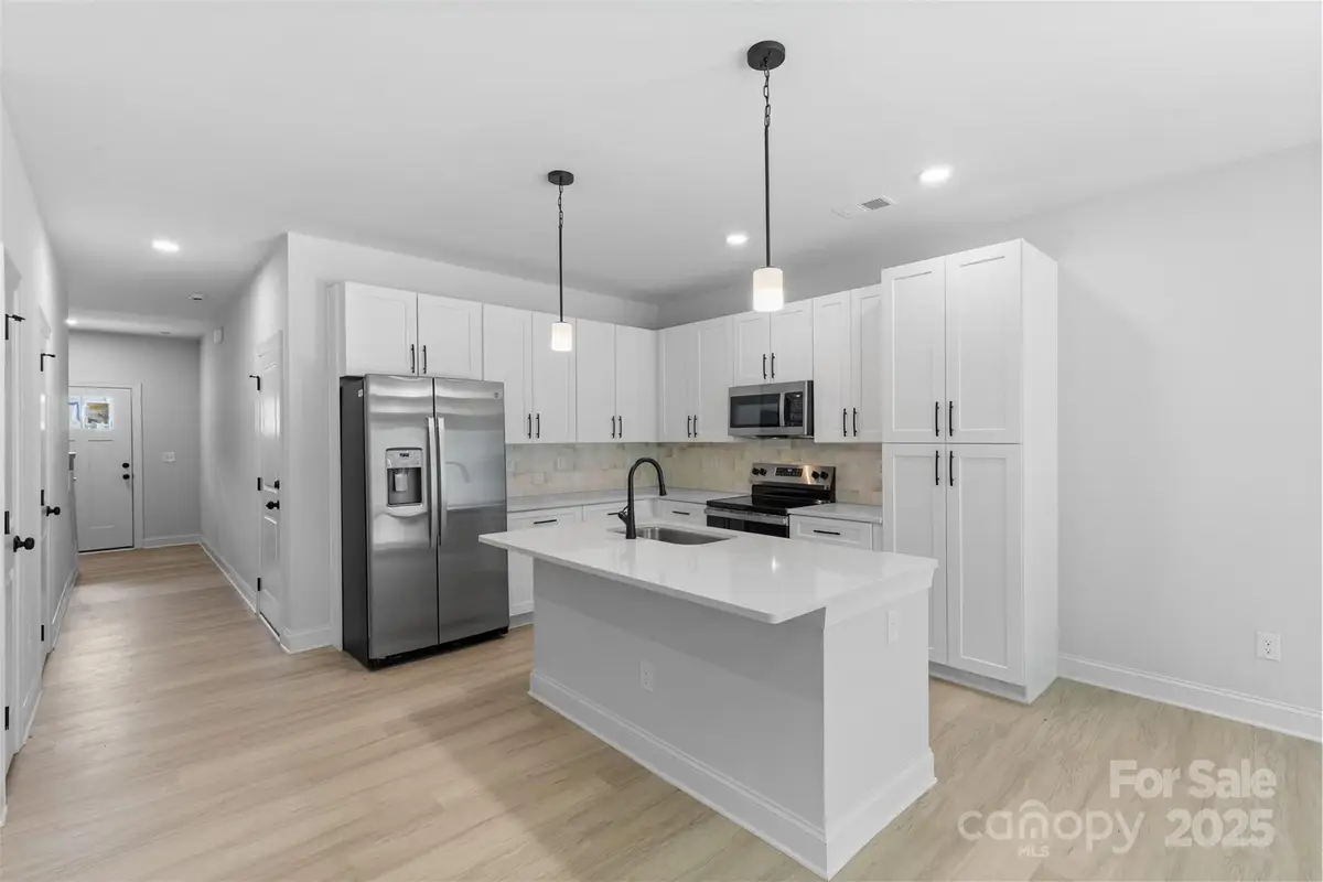 4324 Woodwind Street, Charlotte, NC 28213 - Image #1