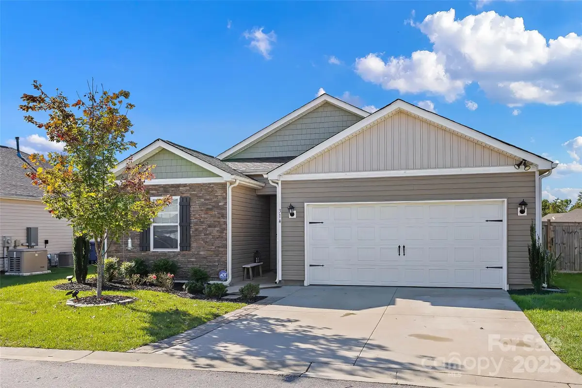 314 Woodnettle Lane, Arden, NC 28704 - Image #1