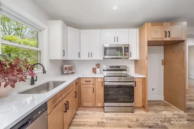 1231 Dean Street, Charlotte, NC 28216 - Image #2