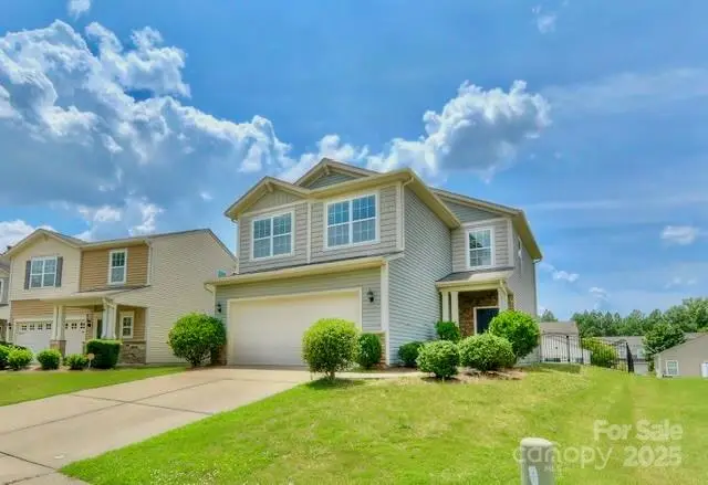 13718 Porter Creek Road, Charlotte, NC 28262 - Image #2