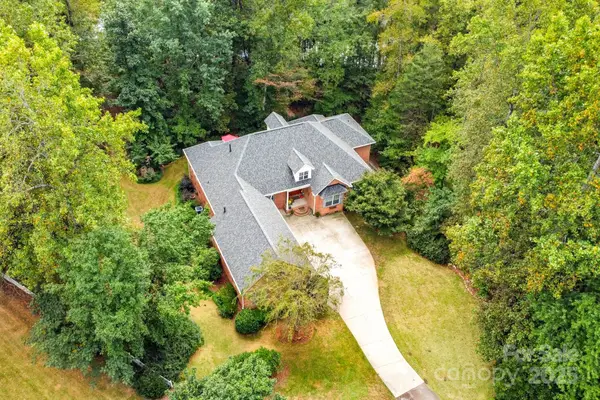316 Brigadier Drive, Clover, SC 29710