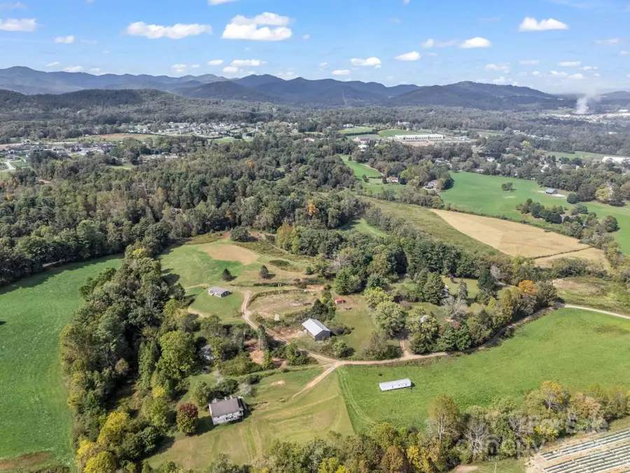 128 Cook Lane, Mills River, NC 28759 - Image #3