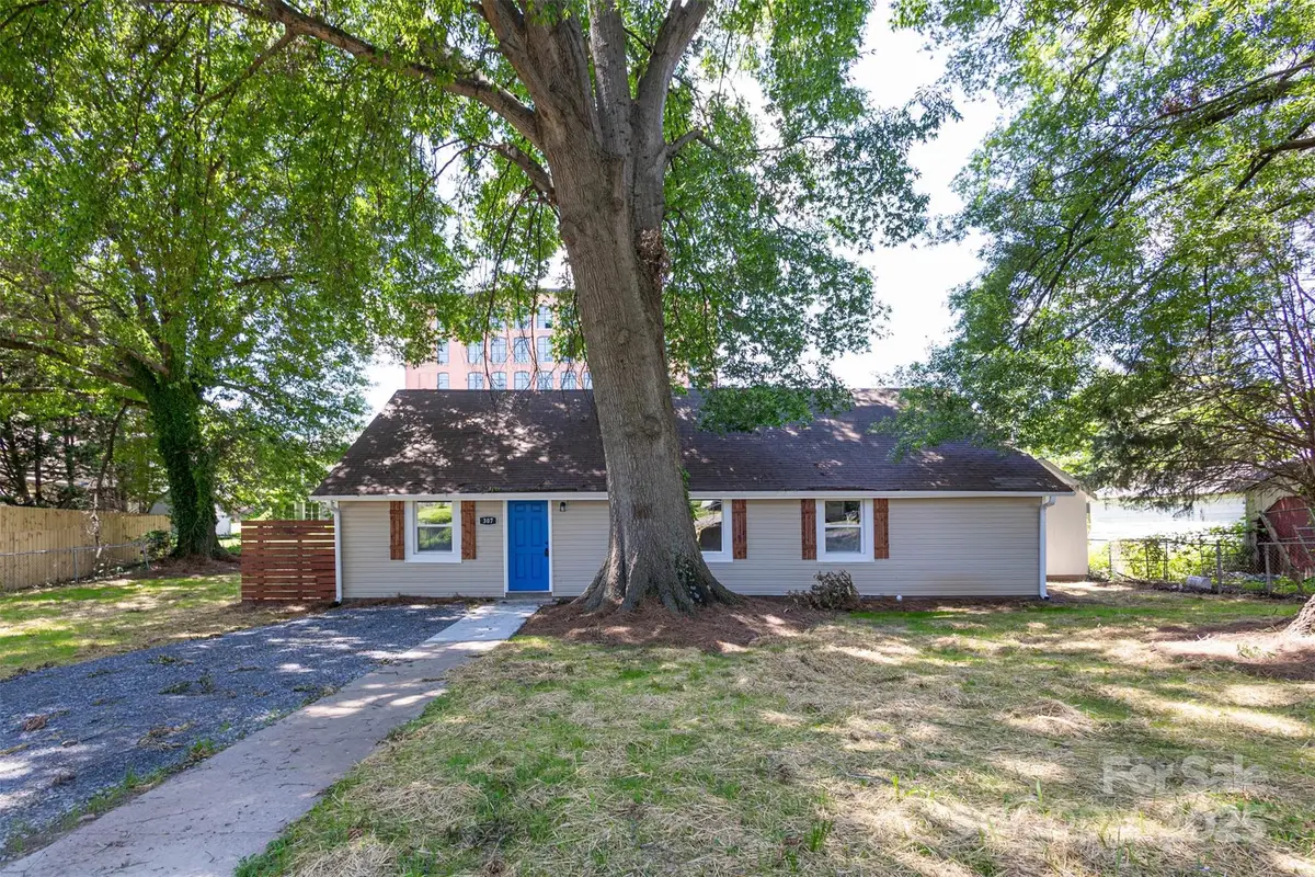 307 S Ransom Street, Gastonia, NC 28052 - Image #1