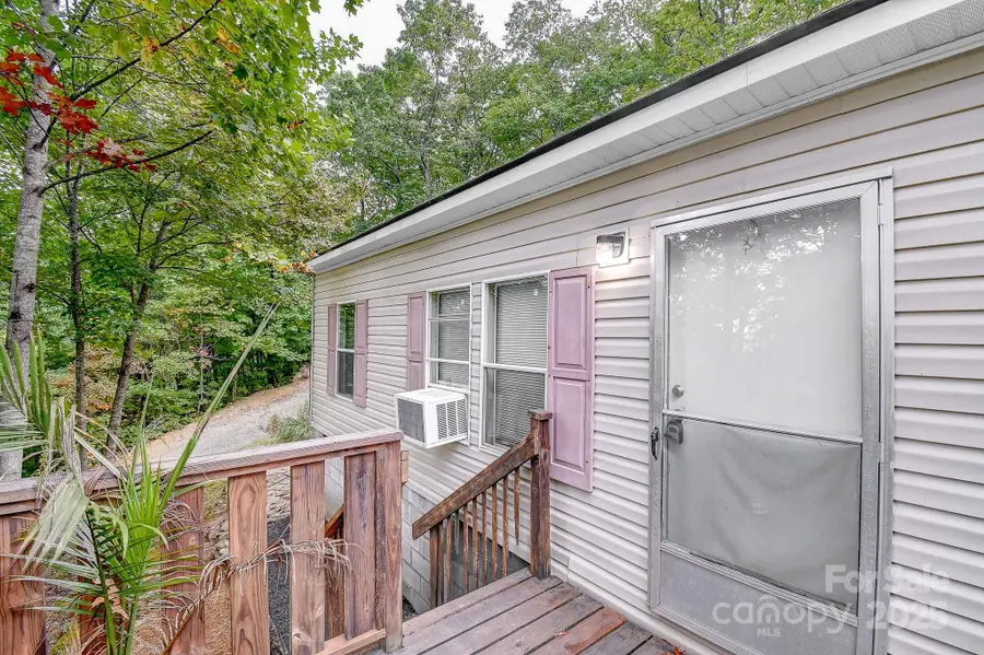 1655 Laurel Mountain View Road, Flat Rock, NC 28731 - Image #2
