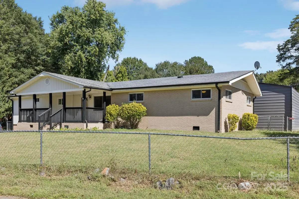 1024 Old Mountain View Road, Mount Holly, NC 28120 - Image #1