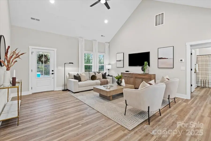 522 Waco Road, Kings Mountain, NC 28086 - Image #2