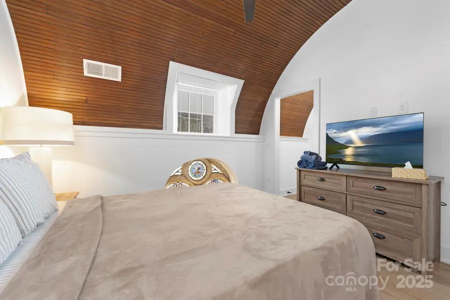 201 Grandin Road #13, Charlotte, NC 28208 - Image #3