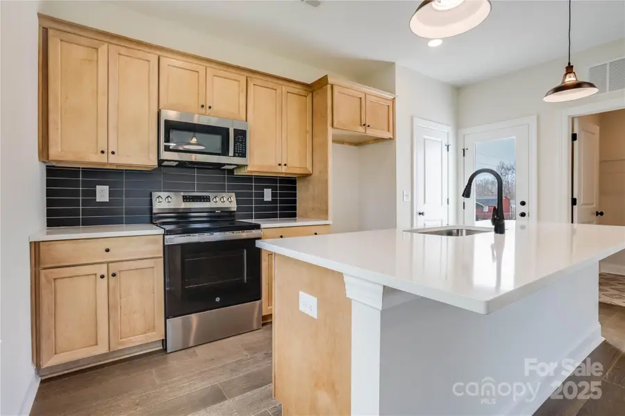 107 Tara Terrace, Kings Mountain, NC 28086 - Image #2