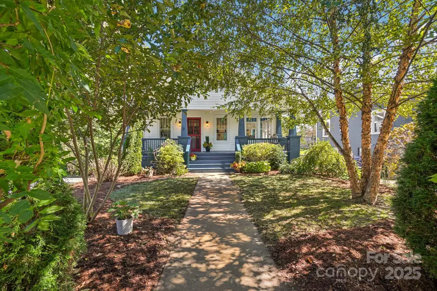 31 Oakwood Street, Asheville, NC 28806 - Image #3