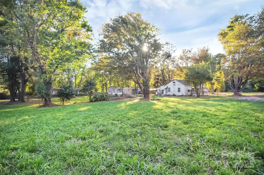 1431 Boy Scout Road, Lincolnton, NC 28092 - Image #2