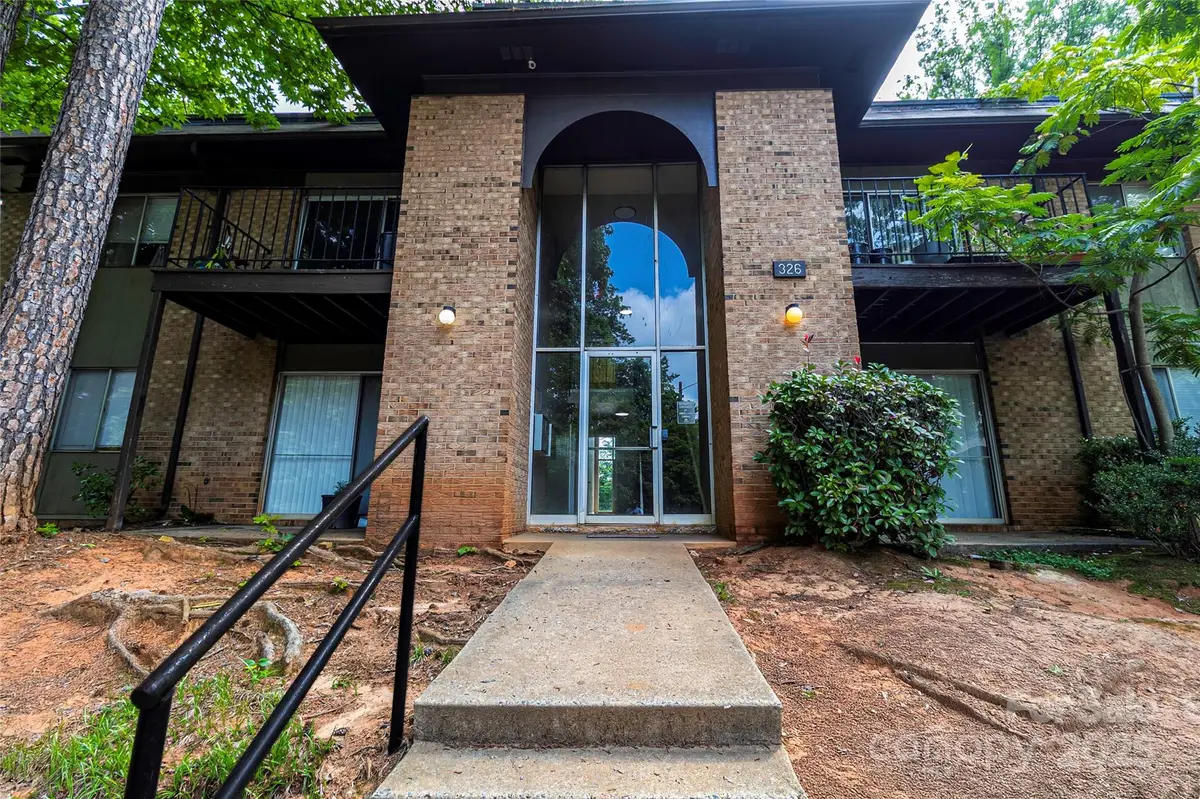 326 Orchard Trace Lane #3, Charlotte, NC 28213 - Image #1