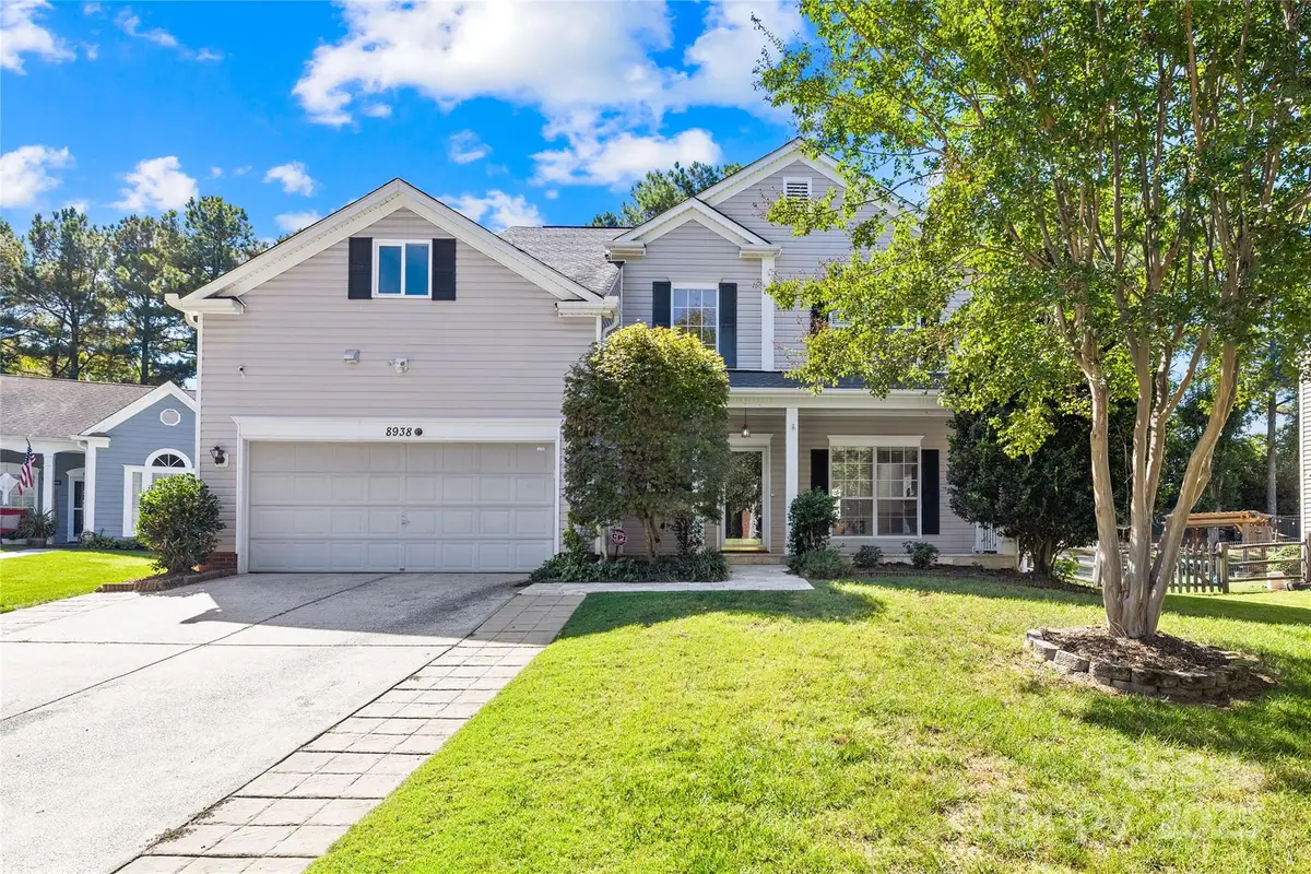 8938 Raven Park Drive, Charlotte, NC 28216 - Image #1