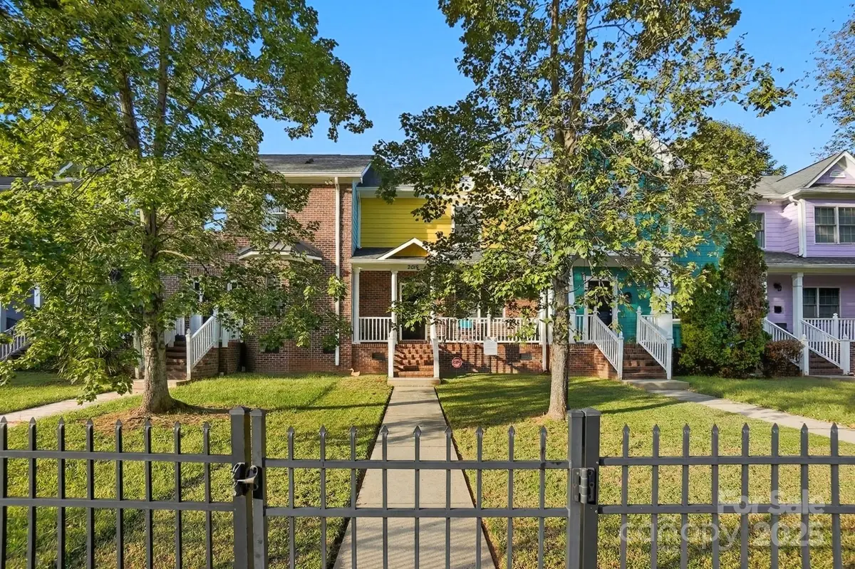 2018 Lasalle Street, Charlotte, NC 28216 - Image #1