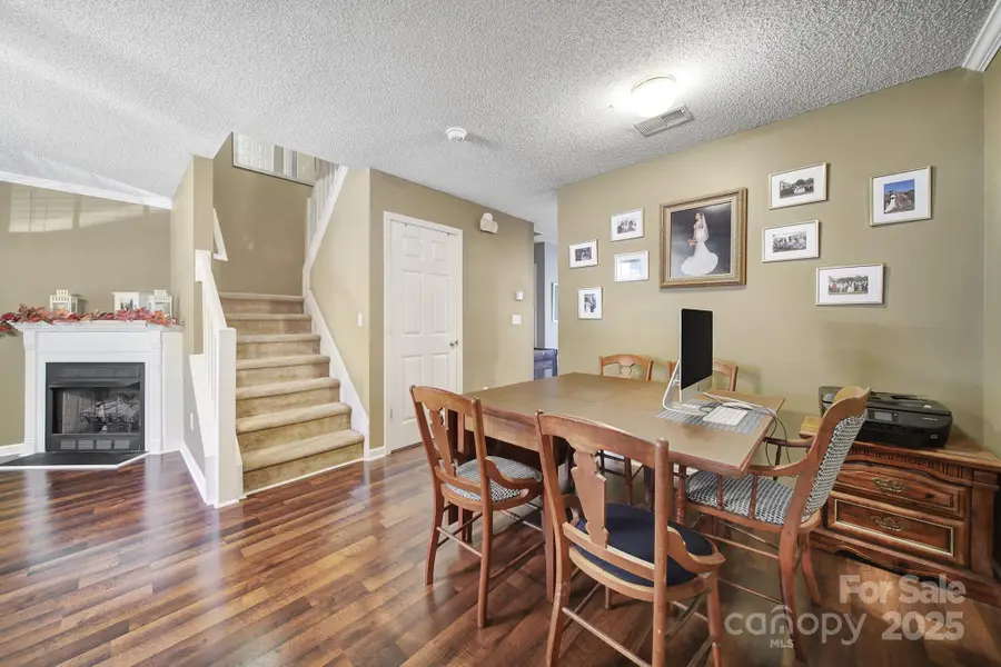 10919 Holly Ridge Boulevard, Charlotte, NC 28216 - Image #3