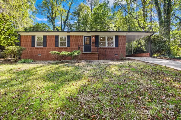 1312 Forest Park Drive, Statesville, NC 28677