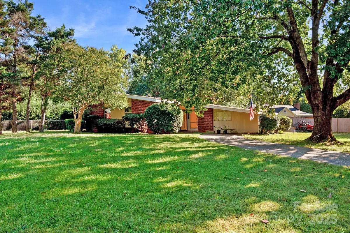 4101 Stacy Boulevard, Charlotte, NC 28209 - Image #1