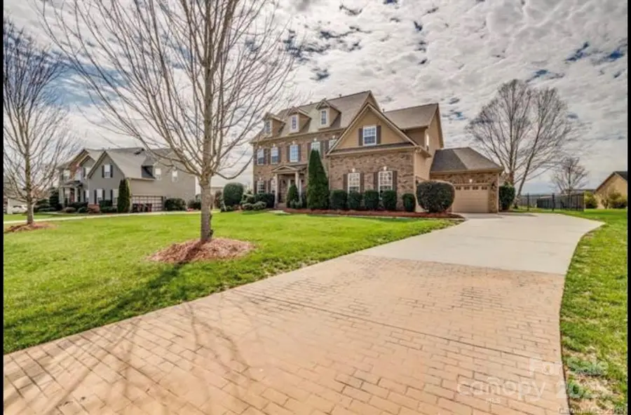 1409 Wynhurst Drive, Waxhaw, NC 28173 - Image #2