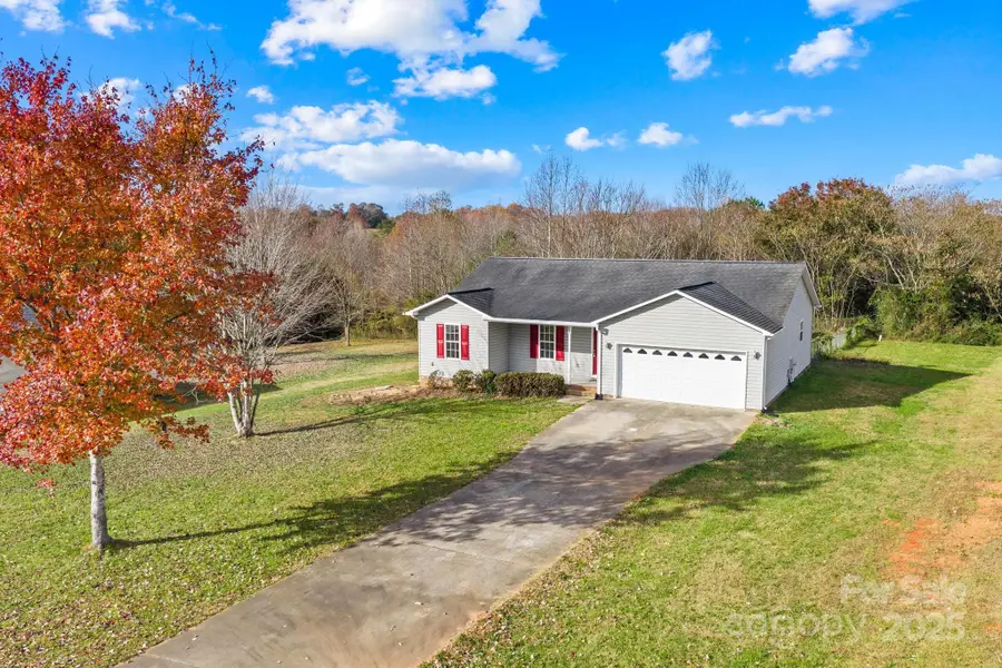 304 Walkers Ridge Road, Shelby, NC 28152 - Image #2