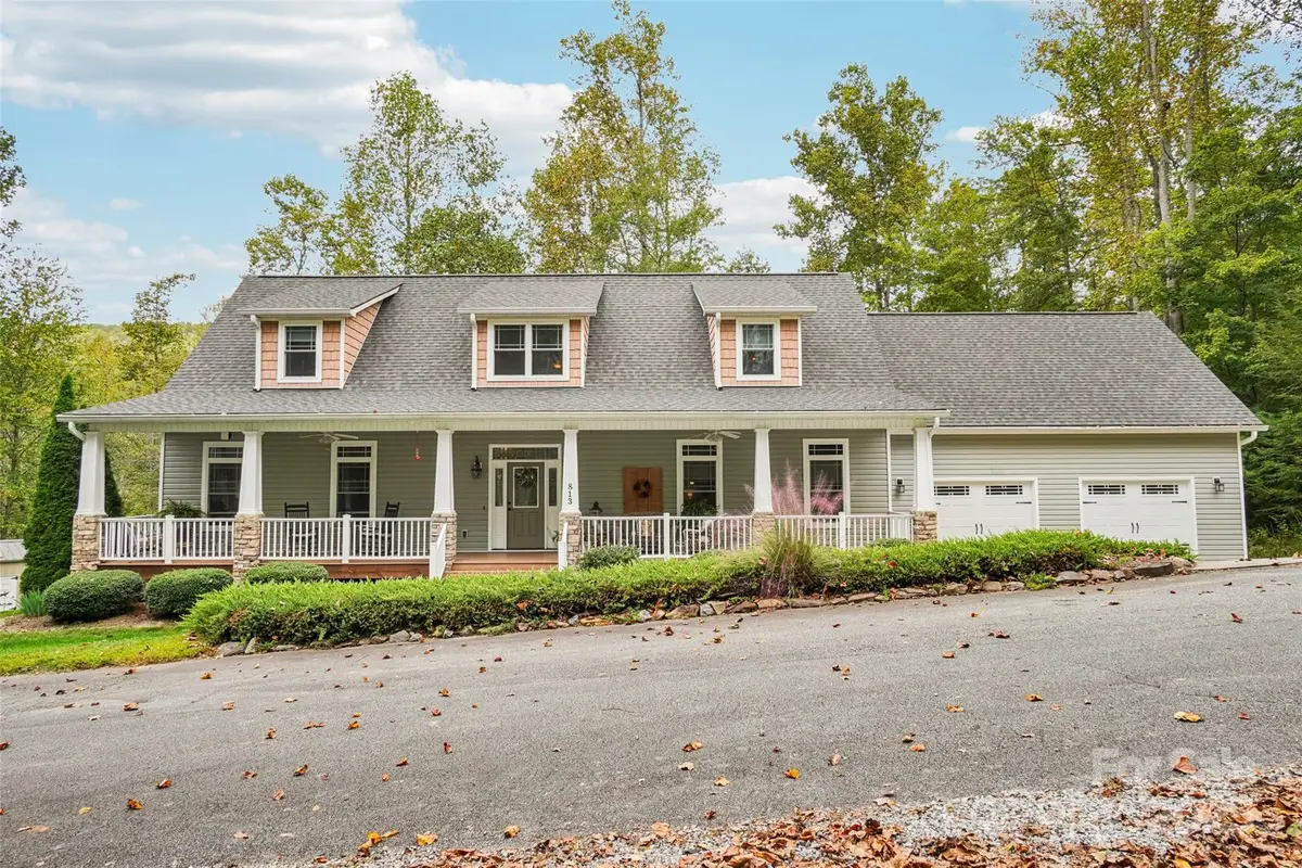 813 Beech Tree Place, Hendersonville, NC 28792 - Image #1