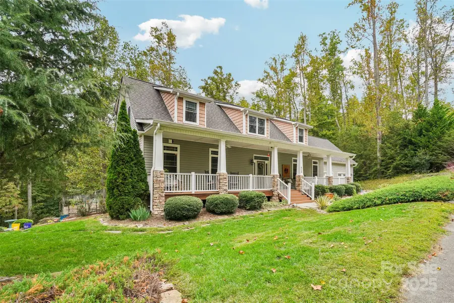 813 Beech Tree Place, Hendersonville, NC 28792 - Image #3