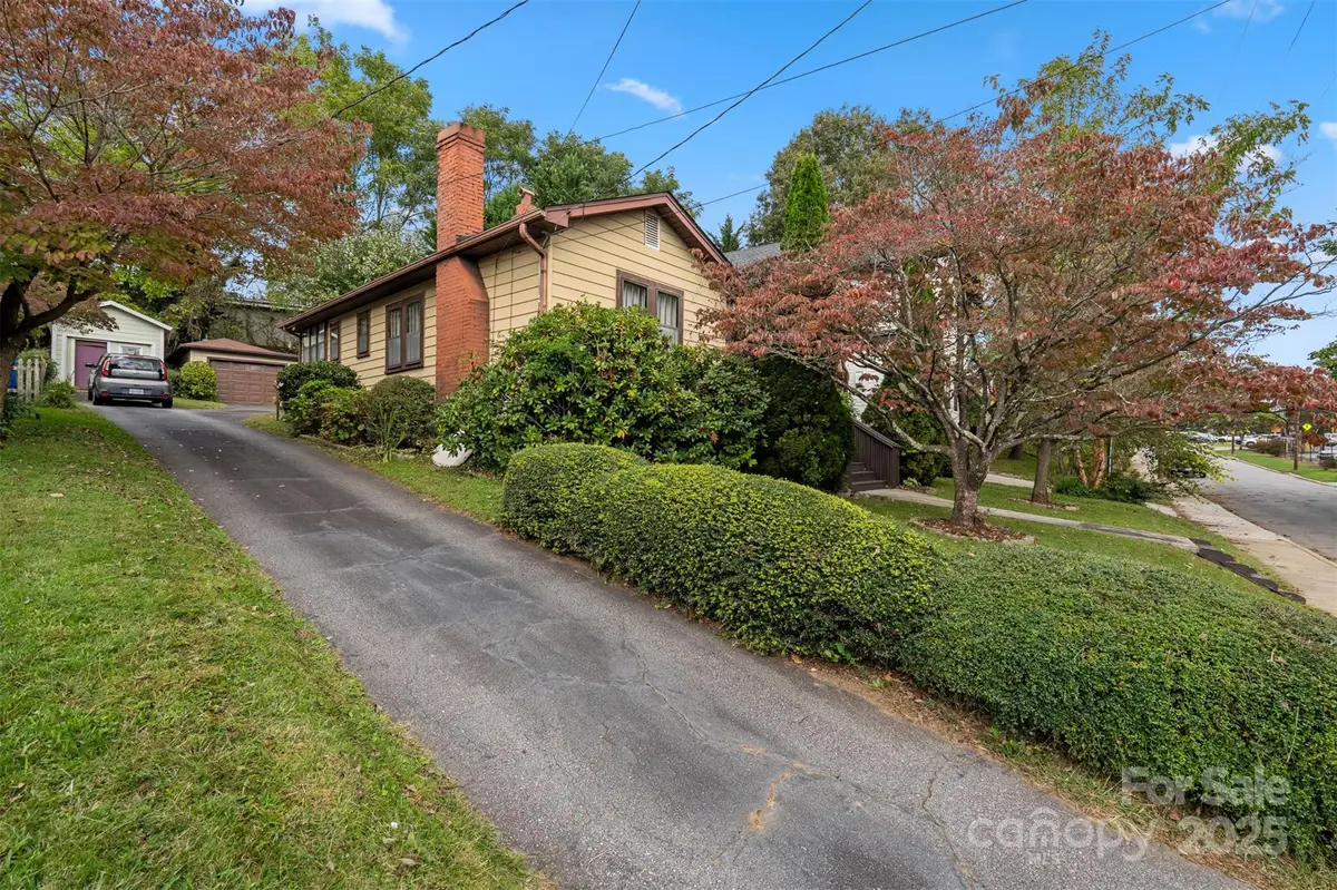 27 Ormond Avenue, Asheville, NC 28806 - Image #1