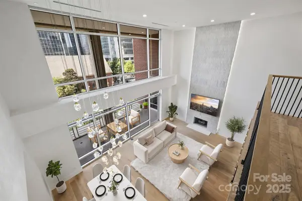 435 S Tryon Street #301, Charlotte, NC 28202