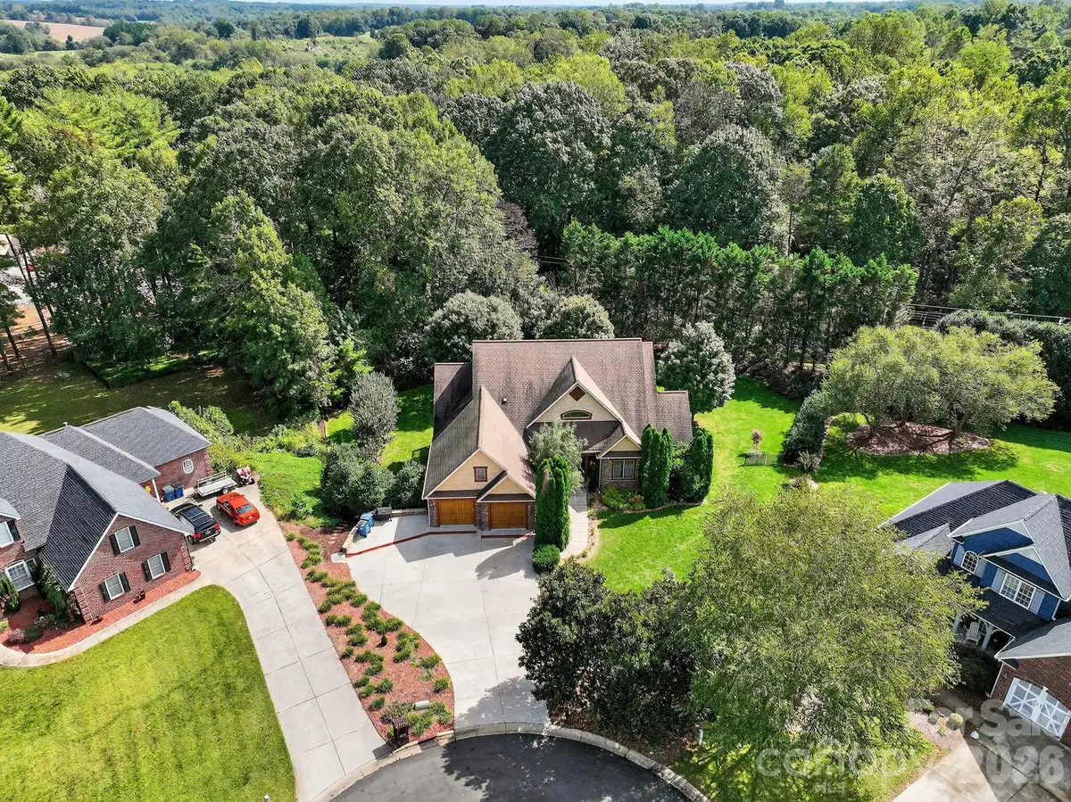 2849 Snead Court Ne, Conover, NC 28613 - Image #1