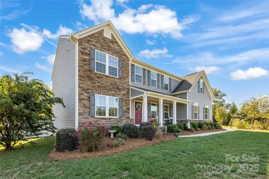 916 Manorwood Drive, Waxhaw, NC 28173 - Image #2