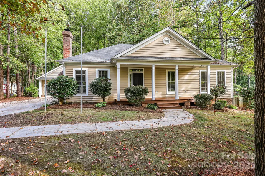 6217 Randy Drive, Charlotte, NC 28215 - Image #3