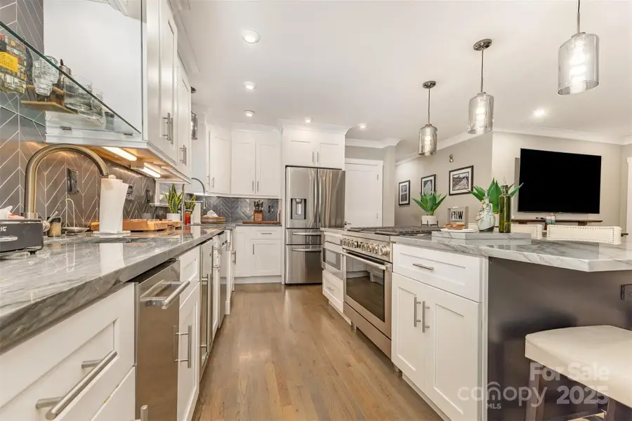 4121 Sheridan Drive, Charlotte, NC 28205 - Image #3