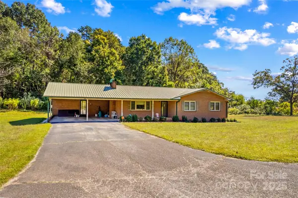 2607 Moss Road, Statesville, NC 28677