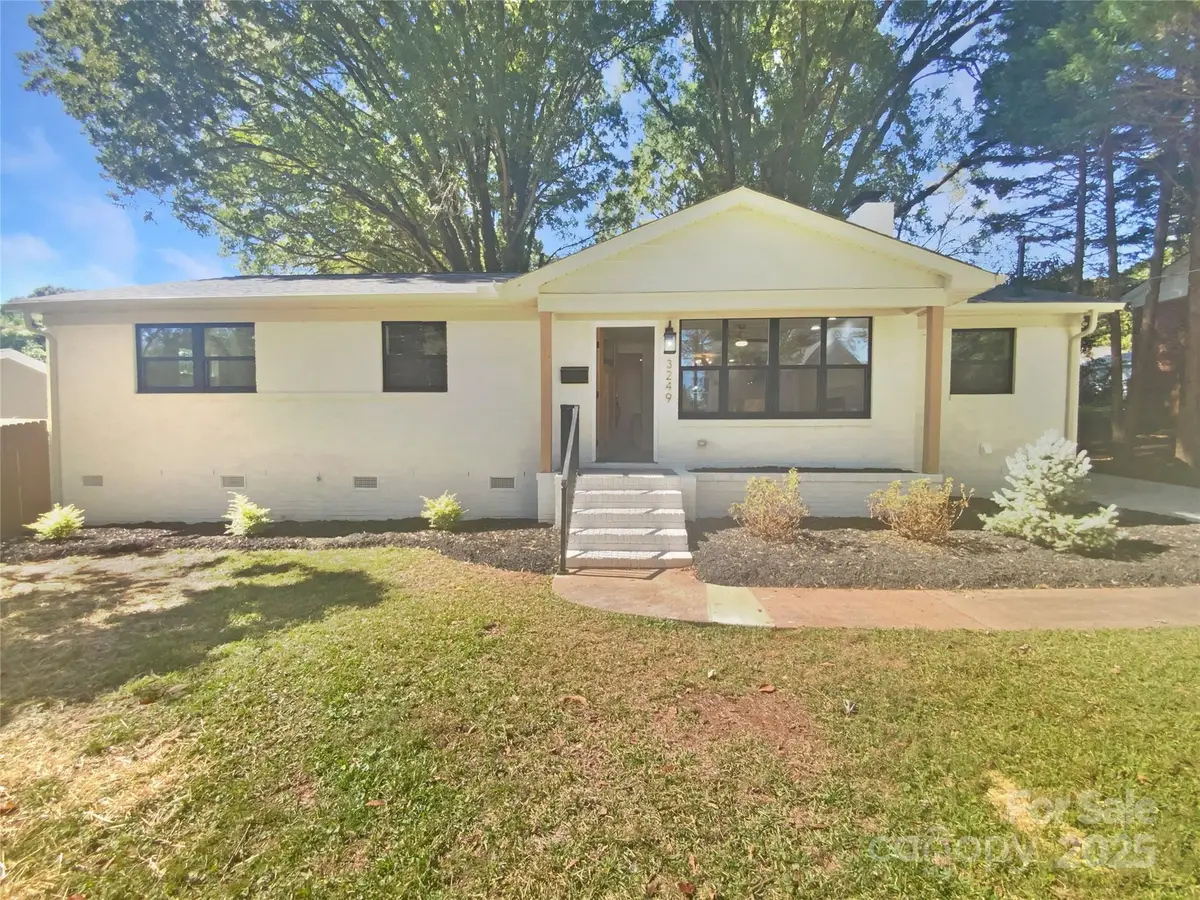 3249 Harrow Place, Charlotte, NC 28205 - Image #1