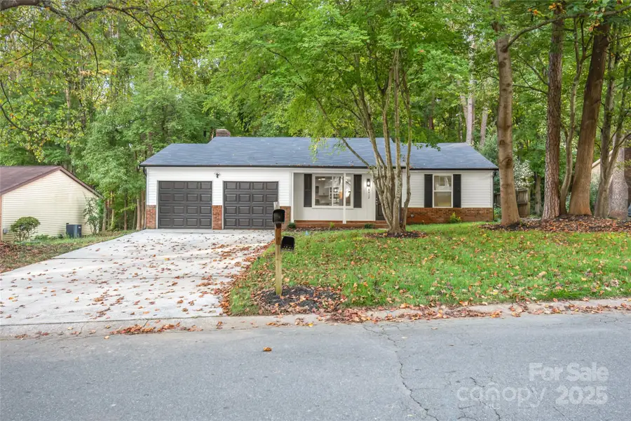 8412 Strider Drive, Charlotte, NC 28212 - Image #2