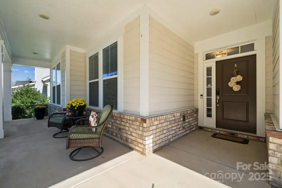 624 Daventry Court, Clover, SC 29710 - Image #3