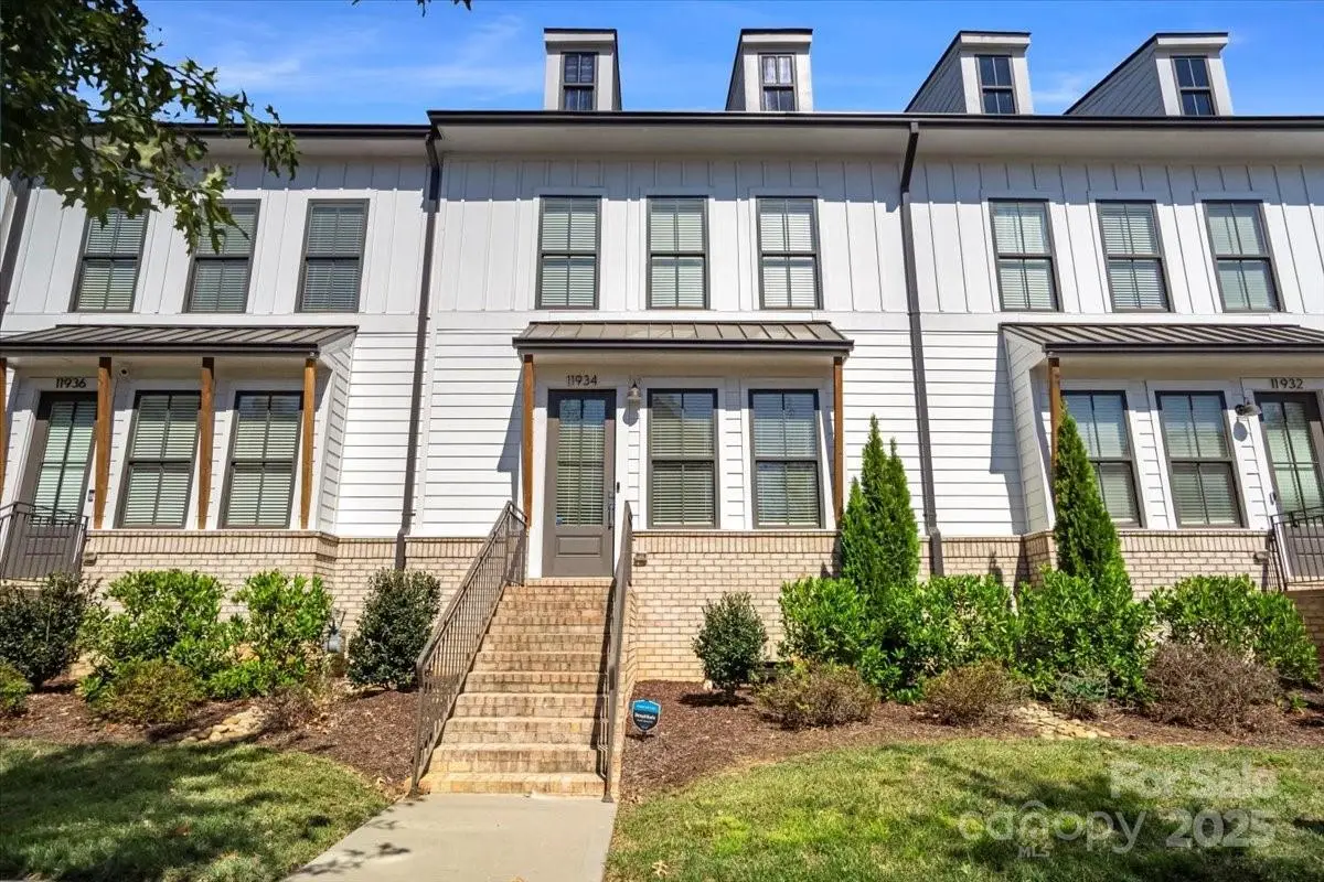 11934 Fiddlers Roof Lane, Charlotte, NC 28277 - Image #1
