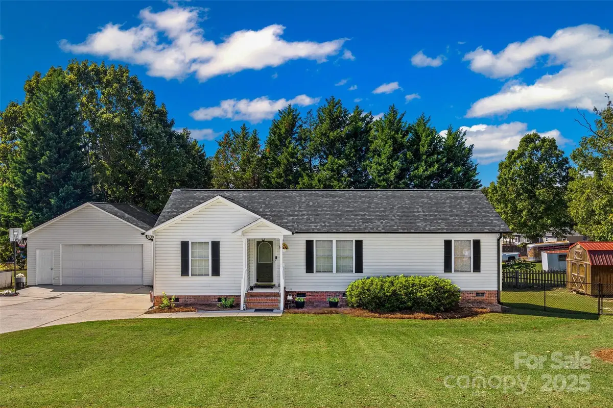 206 Covey Court, York, SC 29745 - Image #1