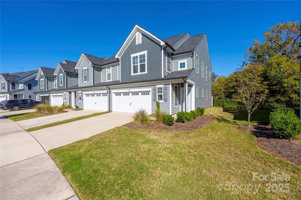 23136 Clarabelle Drive, Charlotte, NC 28273 - Image #1