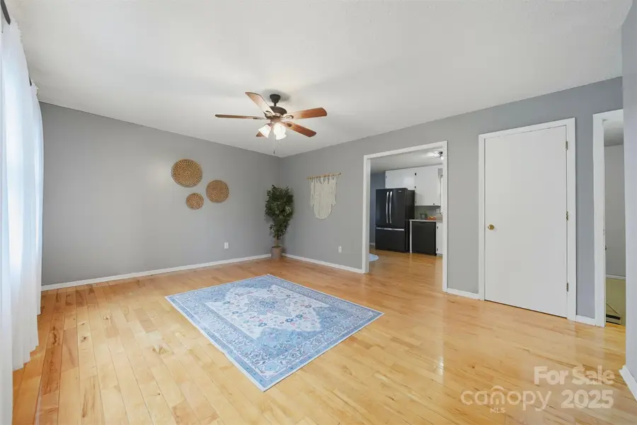 4168 Forest Point Drive, Hickory, NC 28602 - Image #2