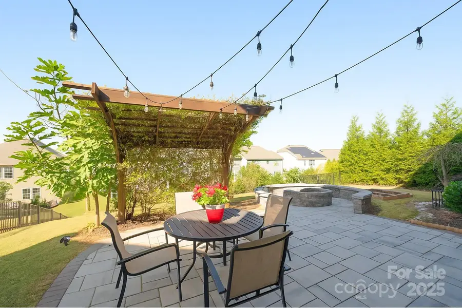 7019 Hamilton Mill Drive, Waxhaw, NC 28173 - Image #2