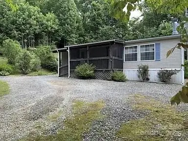296 Bee Branch Road, Bryson City, NC 28713 - Image #2