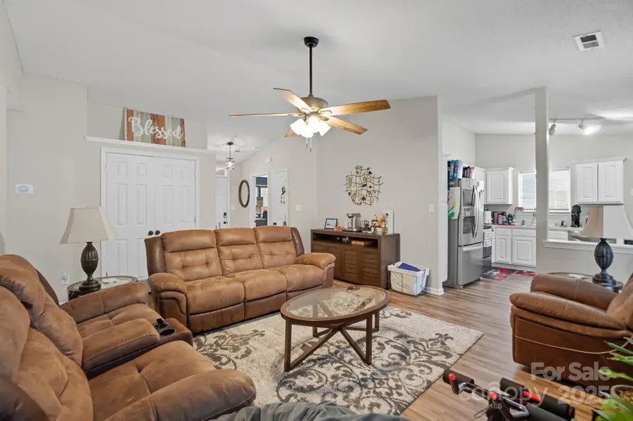 3254 Hawick Commons Drive, Concord, NC 28027 - Image #3