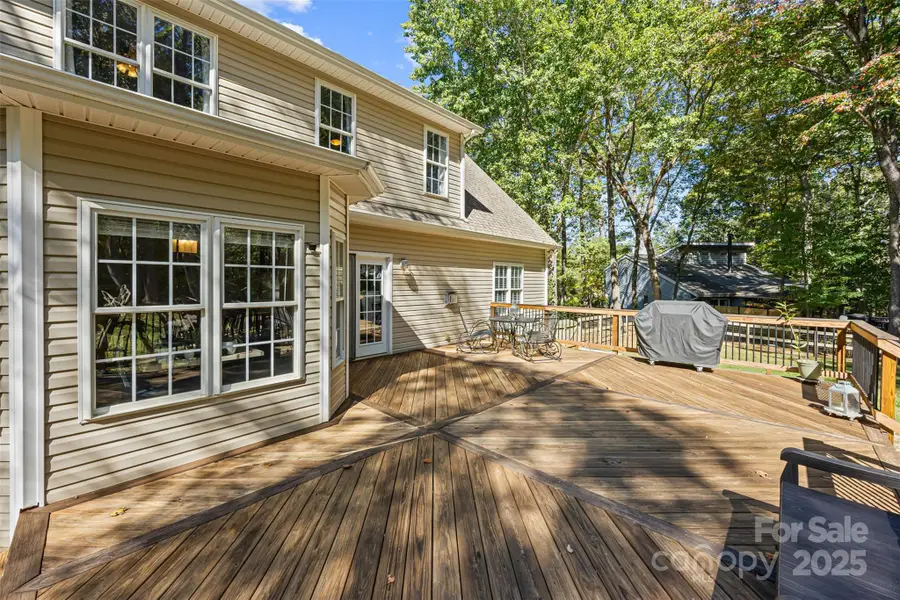 184 Canterbury Place Road, Mooresville, NC 28115 - Image #3