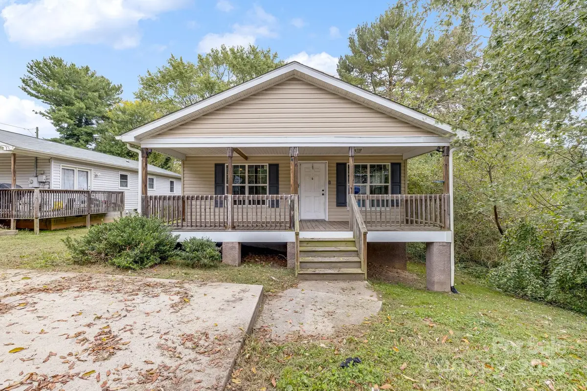 6 Deaver Park Circle, Asheville, NC 28806 - Image #1