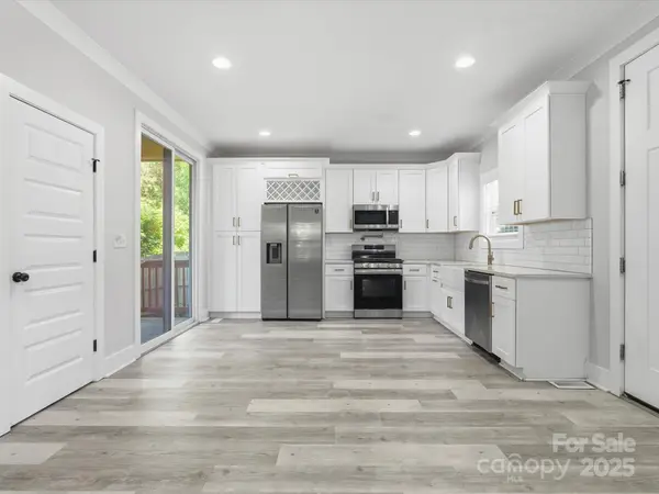 1644 Eastway Drive, Charlotte, NC 28205