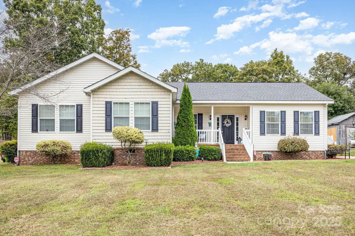4224 Temple Lane, Granite Falls, NC 28630 - Image #1